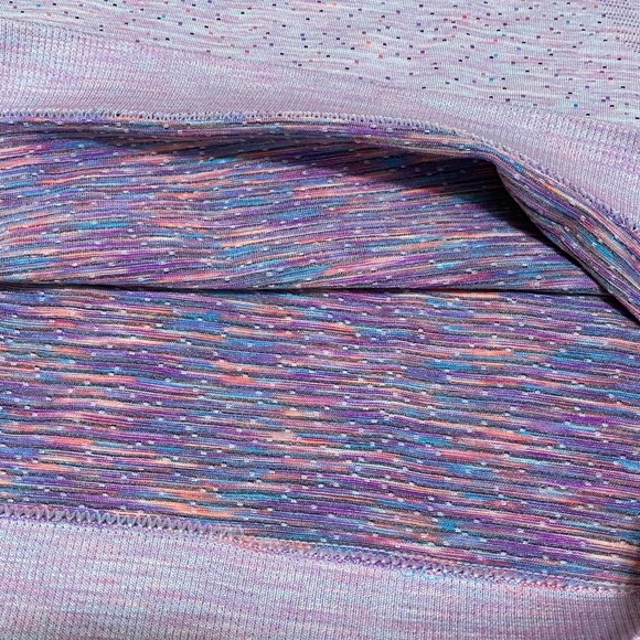 ❌Sold ❌ Lululemon Magenta Glow Swiftly Dapple Dot - Picture 5 of 11